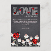 我々の小さな愛のバグchalkboard赤ちゃんシャワー エンクロージャーカード (正面)