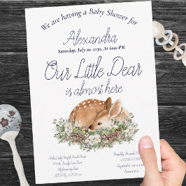 我々の小さな親愛鹿ウッドランドホワイトローゼピネコン