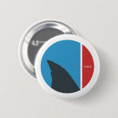 我々の救海は我々のサメの周りにSOS 缶バッジ (正面&裏面)