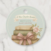 我々の新しいチャプターがピンクの弓ベビーシャワーを待つ フェイバータグ (正面)
