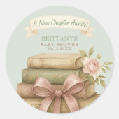 我々の新しいチャプターがピンクの弓ベビーシャワーを待つ ラウンドシール (正面)