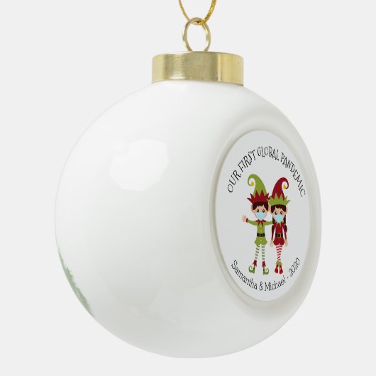 我々の最初の世界的なパンデミック2020小妖精や小人クリツマス セラミックボールオーナメント (左)