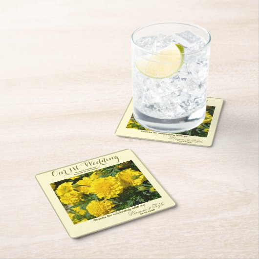 我々の最初結婚の記念日のイエローカーネーション スクエアペーパーコースター (インサイチュ)