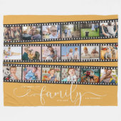 我々の物語は我々の家族の愛 |ファミリ名 フリースブランケット (正面(横))