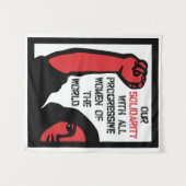 我々の進歩的な女性への連帯 タペストリー (正面(横))