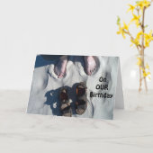 「我々の」リラックス誕生日と「楽しむ!」 ビーチスタイル カード (黄色い花)