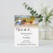 我々はそれを行う – 牧草地キスをするでカップル エンクロージャーカード (スタンド正面)