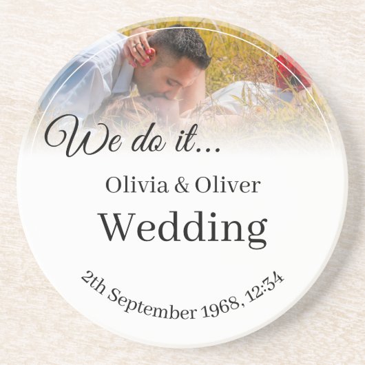 我々はそれを行う – 牧草地キスをするでカップル コースター (正面)