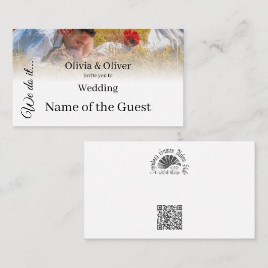 我々はそれを行う – 牧草地キスをするでカップル プレイスカード (正面/裏面)