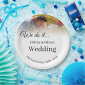 我々はそれを行う – 牧草地キスをするでカップル ペーパープレート (パーティー)