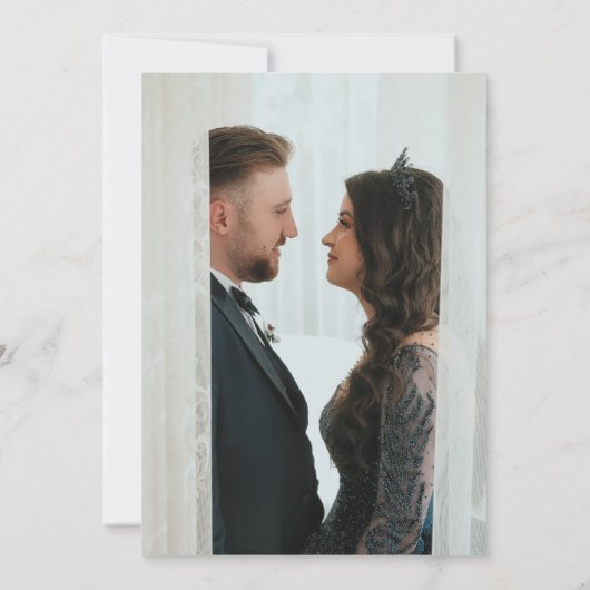 我々はまだシンプル写真の結婚誓いを更新する 招待状 (裏面)