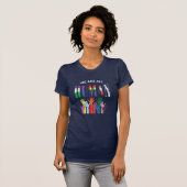 我々はみな人間カラフルの手の女だ Tシャツ (正面フル)