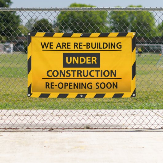 我々はカスタマイズ再建物の建築中 横断幕 (インサイチュ)
