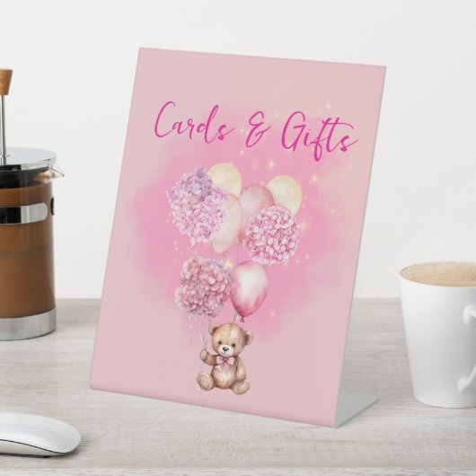 我々はカードやギフトを待つことができる 台座サイン (インサイチュ)