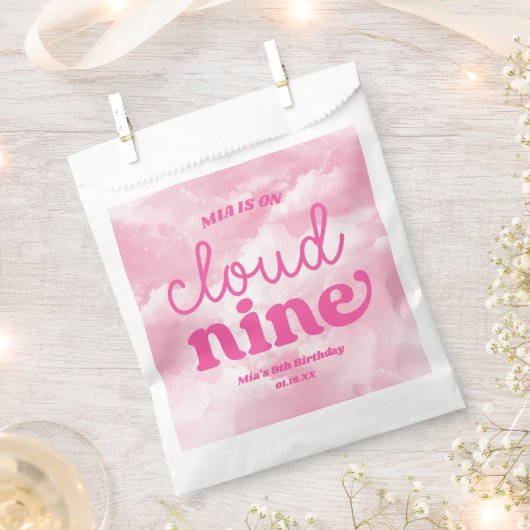 我々はクラウド9ピンク9th第9の誕生日パーティーに参加 フェイバーバッグ (クリップ留めされた状態)