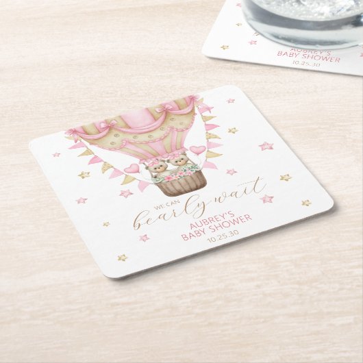 我々はツインガールの赤ちゃんシャワーを待つことができる スクエアペーパーコースター (アングル)