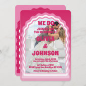 我々はピンクモダンマゼンタレトロ波状アーチ写真をする 招待状 (正面/裏面)