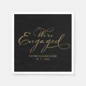 我々はブラック婚約した金ゴールド婚約パーティ スタンダードカクテルナプキン (正面)