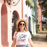 我々はメキシコ白いおもしろいバチェロレッテ Tシャツ<br><div class="desc">結婚式モダンやバチェロレッテの取得のための可愛い遠くにデザイン。単語渦巻形の"私たちはメキシコと言った"白いティー上に、ハートを持っていて、確実に気づく。バチェロレッテ先…メキシコ。リハーサル擦り切れたディナーや結婚披露宴に参加できる。</div>