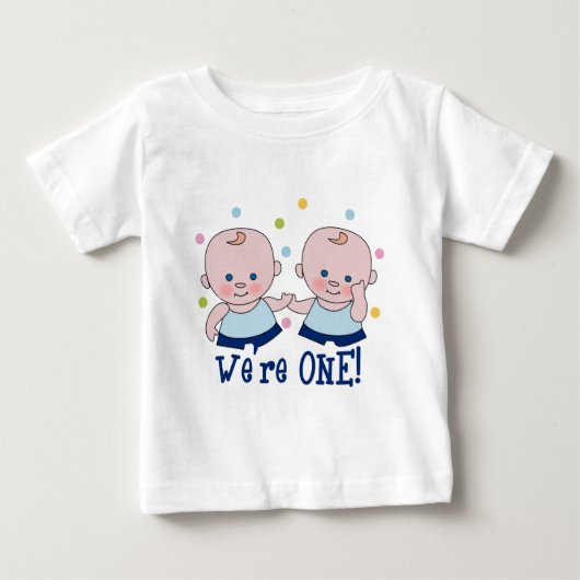 我々はワンボーイズ誕生日Tシャツ ベビーTシャツ (正面)