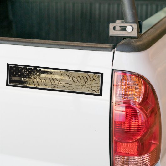 我々は人々を砂漠化させ、タン工業アメリカ国旗 バンパーステッカー (トラック上)