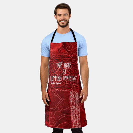 我々は他のエプロンの赤いパッチワークを持ち上げて上昇 エプロン (着用した状態)