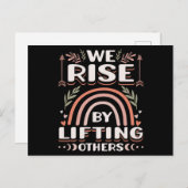 我々は他の人を持ち上げて立ち上がる感動的引用文 ポストカード (正面/裏面)