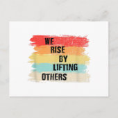 我々は他の引用文を持ち上げて立ち上やる気を起こさせるがる ポストカード (正面)