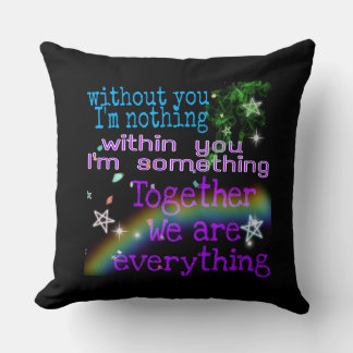 我々は共に全て クッション