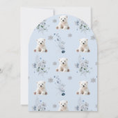 我々は冬のクマの男の赤ちゃんシャワーを待つことができる 招待状 (裏面)