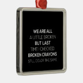 我々は壁が少し壊れているが、最後にチェックされた時 メタルオーナメント (右)