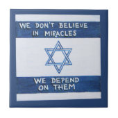 我々は奇跡に頼る タイル (正面)