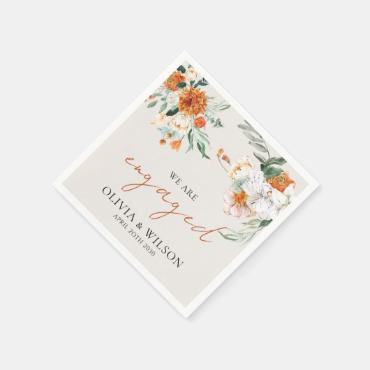 我々は婚約オ婚約したレンジ秋フローラパーティー スタンダードカクテルナプキン (角)