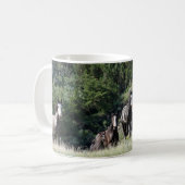 我々は家族だ コーヒーマグカップ (正面左)