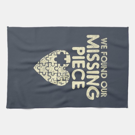 我々は我々のピース恋しく思の採用プライドを見つけた キッチンタオル (横)