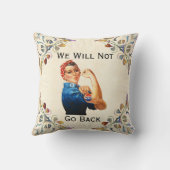 我々は戻らない装飾用クッション クッション (裏面)