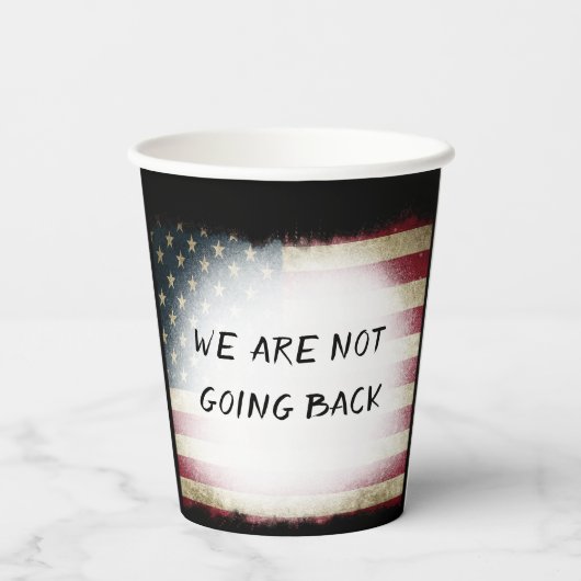 我々は戻らない 紙コップ (裏面)