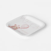 我々は明らかに待つピンクのクマの女の子の赤ちゃんシャワー ペーパープレート (傾斜あり)