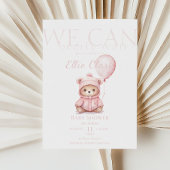 我々は明らかに待つピンクのクマの女の子の赤ちゃんシャワー 招待状