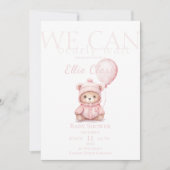 我々は明らかに待つピンクのクマの女の子の赤ちゃんシャワー 招待状 (正面)