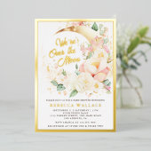 我々は月のフローラ女の子の赤ちゃんシャワー金ゴールド上にある 箔招待状 (立ち正面)