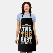 我々は東2024を所有 エプロン (着用した状態)