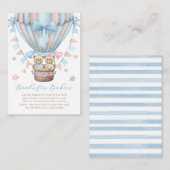 我々は男の子の双子の本のベビーを待つことができる エンクロージャーカード (正面/裏面)