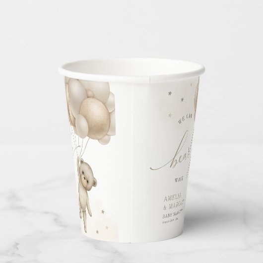 我々は真珠のように待つことができるテディベア中立ベビーシャワー 紙コップ (右)