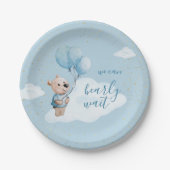 我々は真珠のように待つことができるテディベア赤ちゃんシャワー青 ペーパープレート (正面)