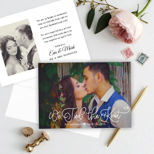 我々は結び目の白い台本の結婚写真 案内状