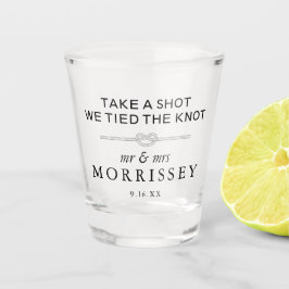 我々は結び目を結んパーソナライズされただ結婚 ショットグラス