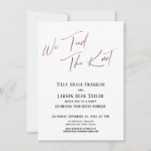 我々は結び目バラ金ゴールドエレガントタイポグラフィ 招待状 (正面)