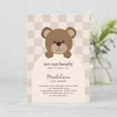 我々は耐え忍んで待つ | かわいいクマ顔ベビーシャワー 招待状 (スタンド正面)