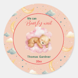 我々は良い待ち男の子かわいいクマ赤ちゃんシャワー ラウンドシール